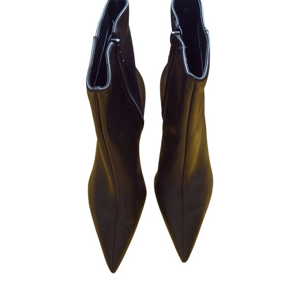 Arezzo Jemma Sleek Black Mid Block Ankle Boot Sz 7 - Picture 6 of 10